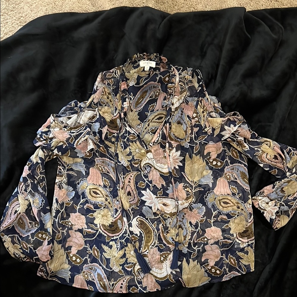 Umgee Black Ruffled cold shoulder 3/4 Sleeve Blouse